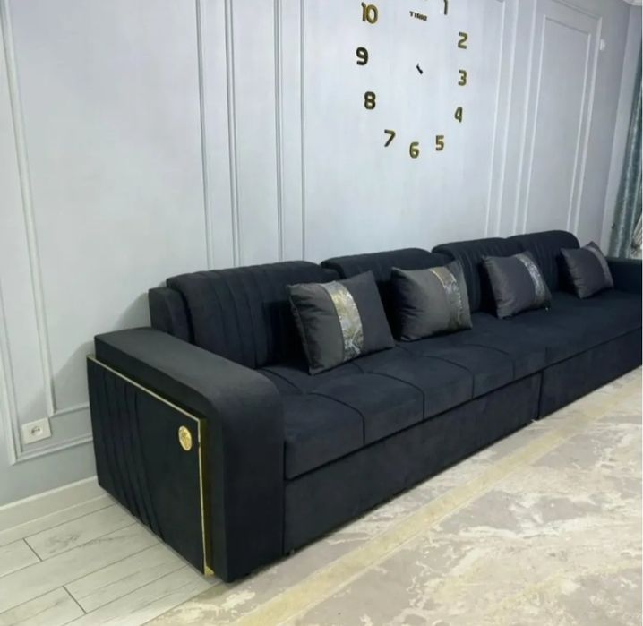 Диван VERSACE Усть-Каменогорск новый!