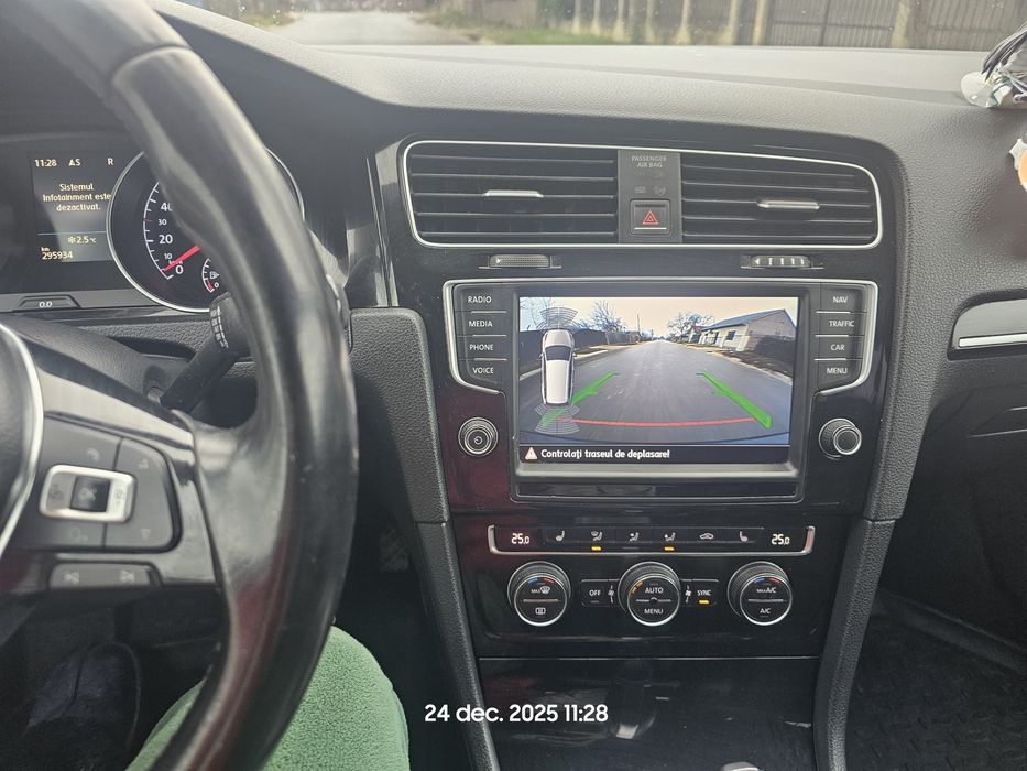 Volkswagen golf 7  1.6 TDi