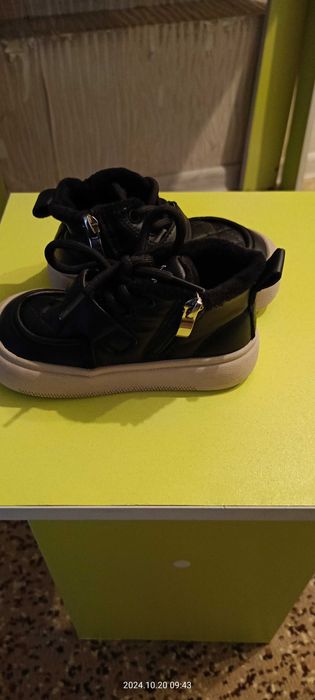 Ботинки осень 2 пары мальчик и девочка