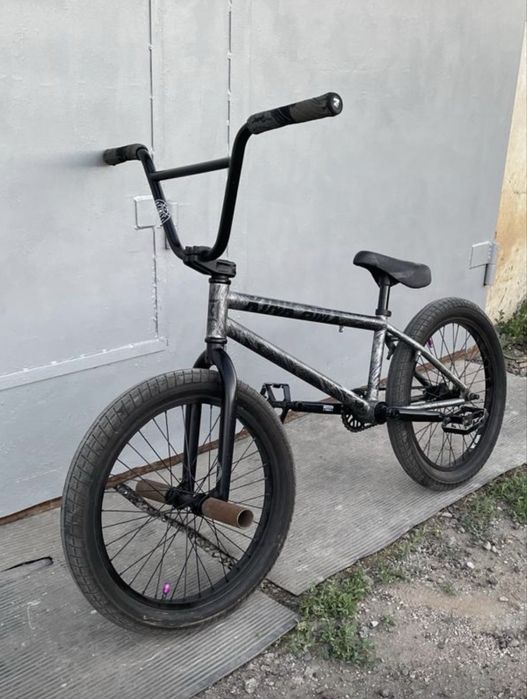 Велосипед  BMX KINK CURB
