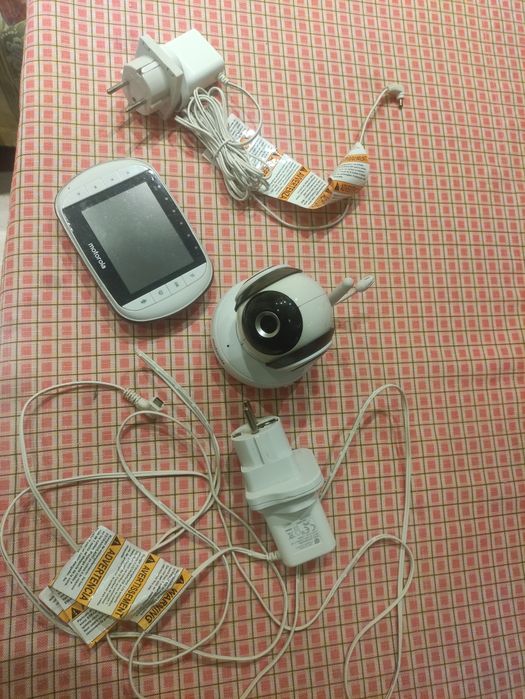 Бебефон Motorola