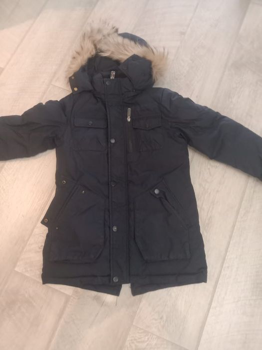 Продам зимнюю куртку