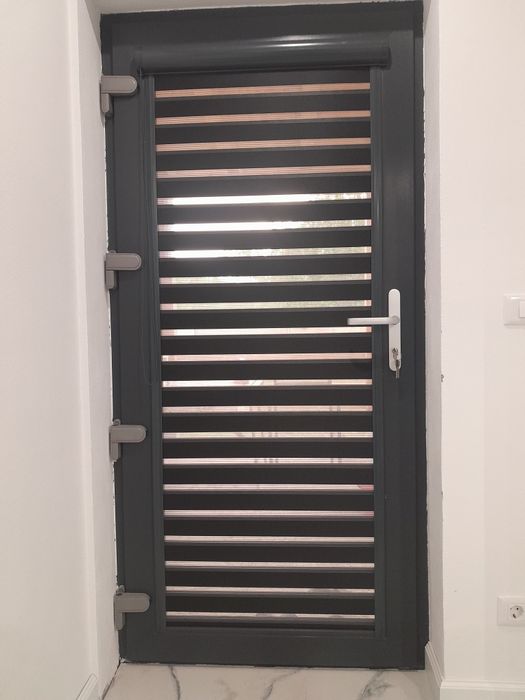 Rolete zi / noapte cu casetare antracit