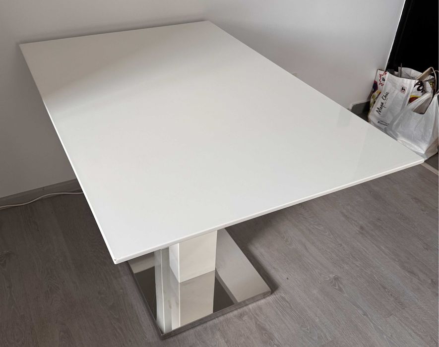 Masă / Masa Dining / Office / Birou - Alba / Albă cu Baza / Bază Argintie - Kika / XXXLutz - Xora - Second Hand / SH