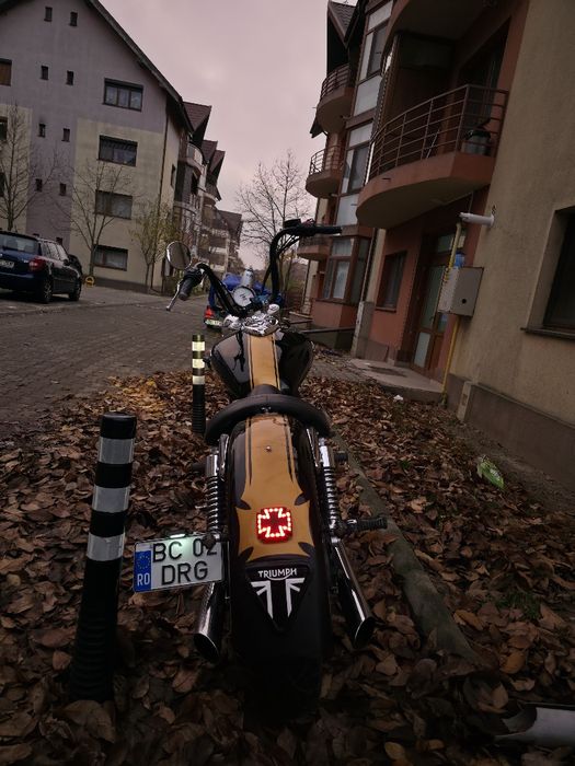 Triumph America 865 - 13.000 km Reali - Custom