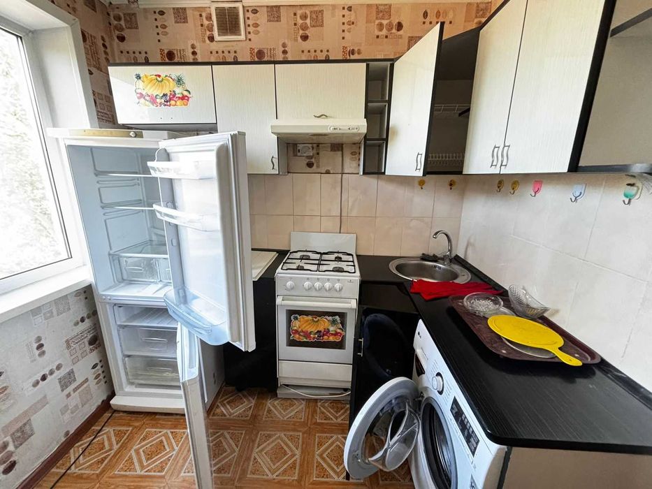 Продам 2 комн на Востоке