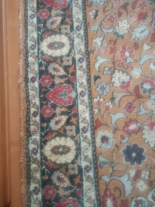 Продам ковер б/у