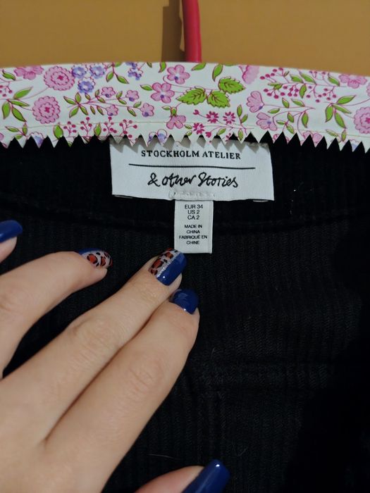 Секси джинси малка черна рокля - &other stories