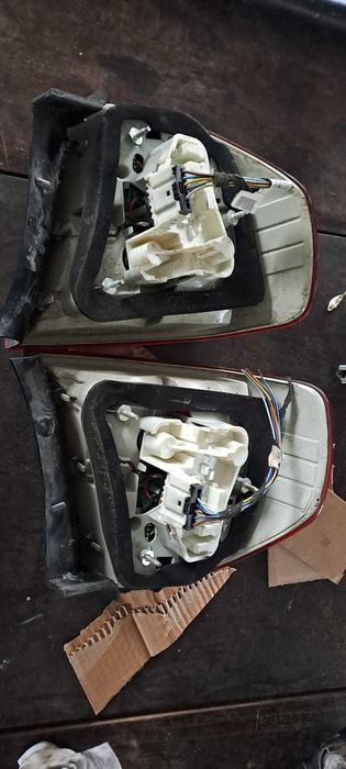 SET Stopuri BMW E90 LCI , stop stanga , stop dreapta LED