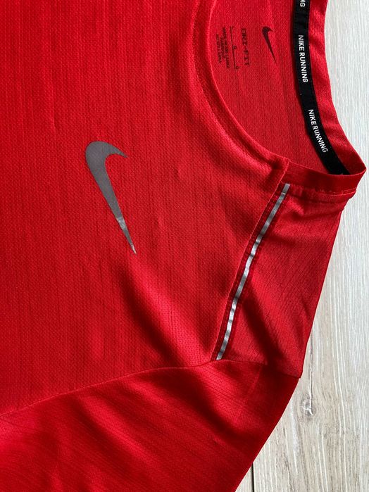 Найк Nike Running Dri Fit мъжка червена тениска размер L