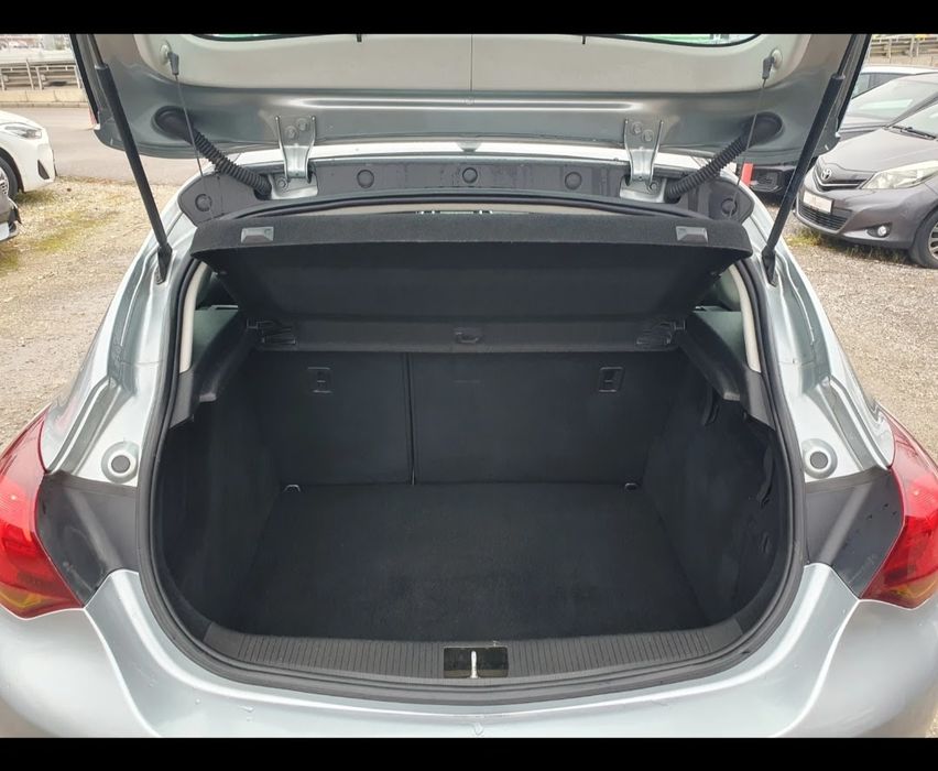 Продавам Опел Астра J 2.0  165к.с. CDTI / Sport Tourer