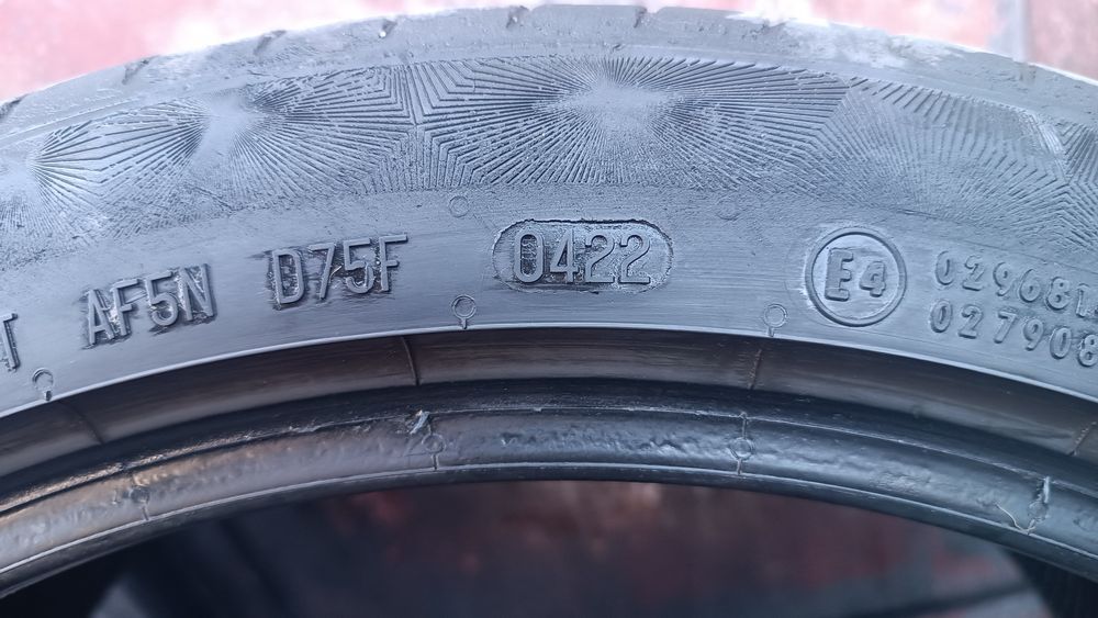 225/40/18 и 255/35/18 Continental