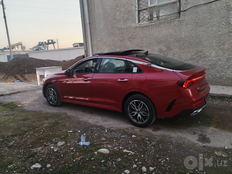 Kia K5 1.5 Turbo Comfort +