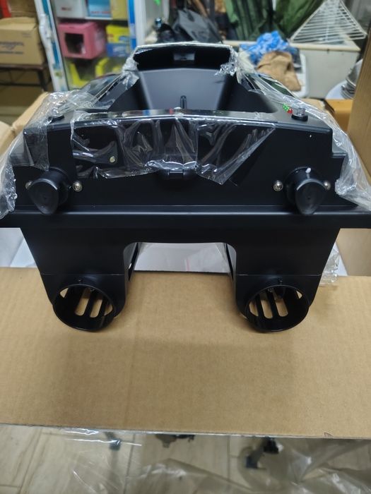 Flytec  V030  чисто нова не е пускана в вода