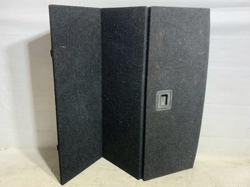 Mocheta portbagaj Volkswagen Passat B7 Break 3C9863463M