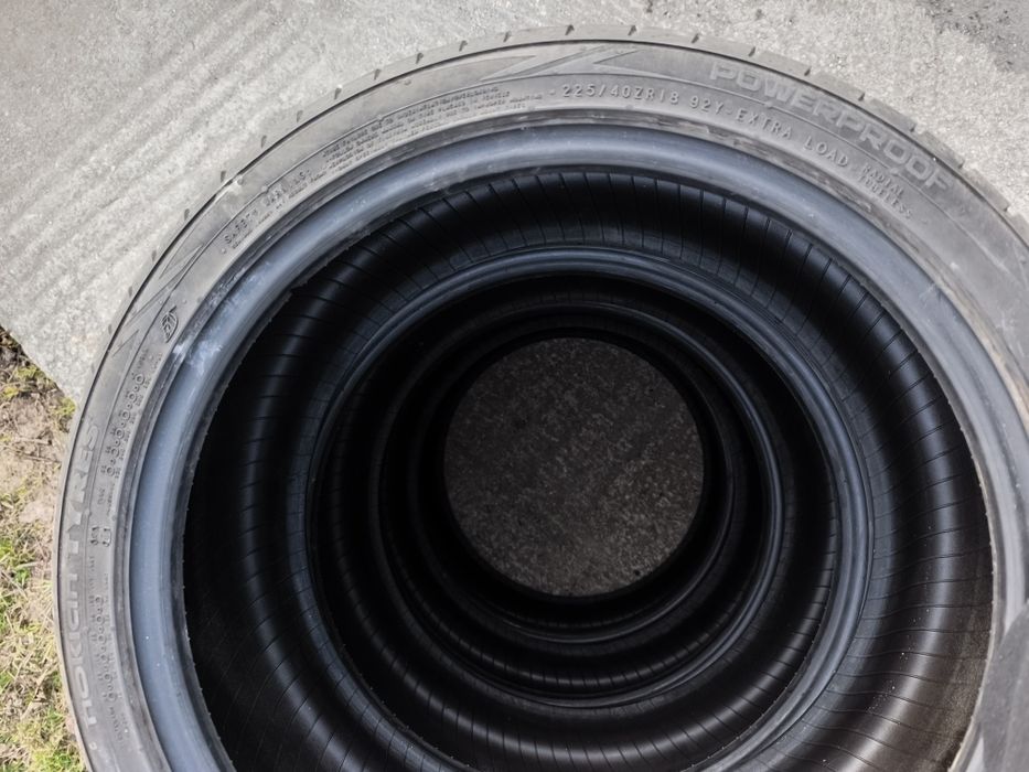 Anvelope de vară 225 40 R18 Nokian
