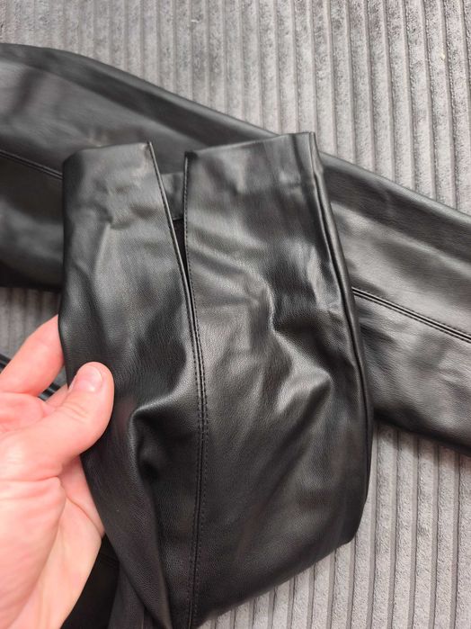 клинове с имитация на кожа zara