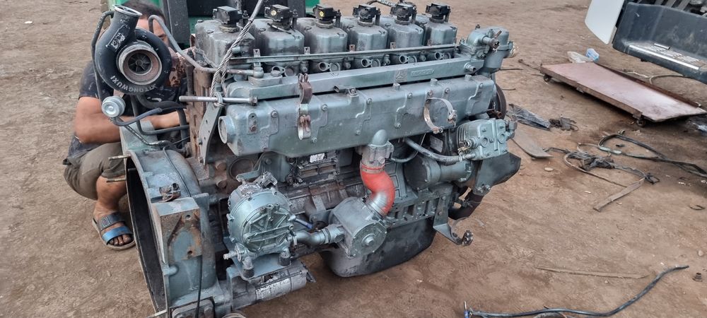 HOWO mator заводской метан ва дизель sotiladi 340hp 380 hp 420hp