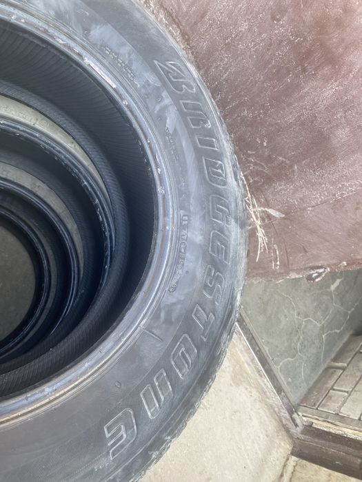 Продам резину 17 радиус