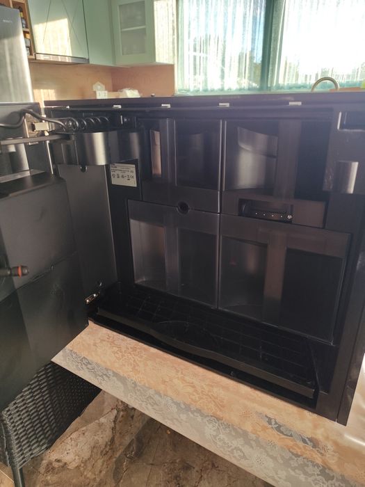 Кафе автомат Miele за вграждане