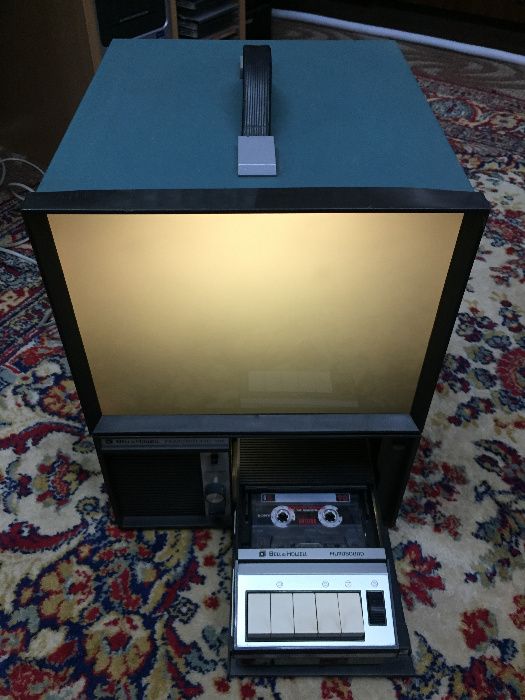 Стар Ретро Прожекционен Апарат -Filmosound 35 Model 756AD