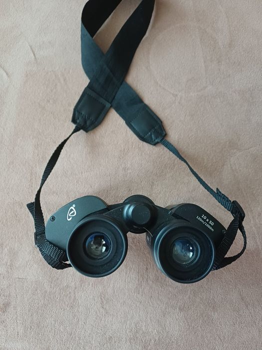Бинокъл 10x50 -силно увеличение