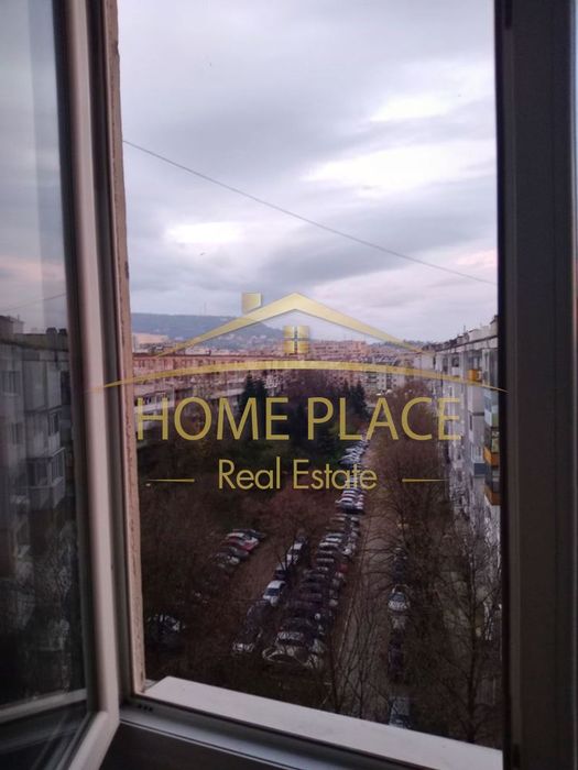 Тристаен апартамент в ж.к. "Левски"