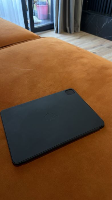 Husa Apple folio + tastatura apple ipad + apple pencil