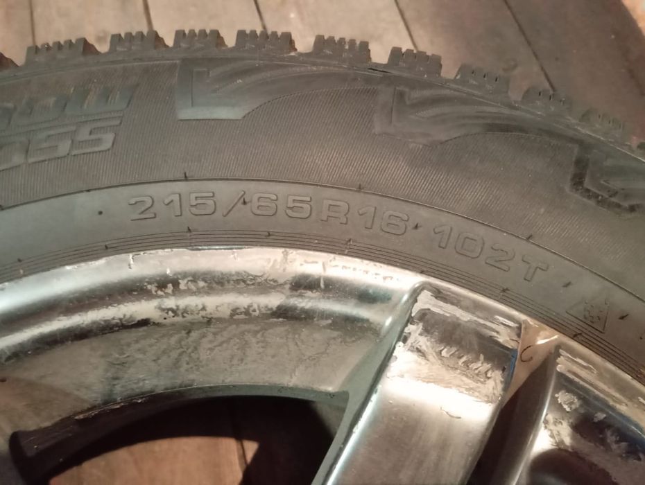 продам шины зимний и диски