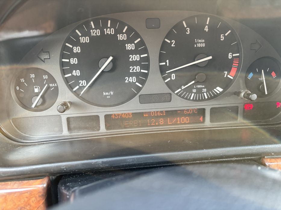 Bmw 528 touring 1997 года