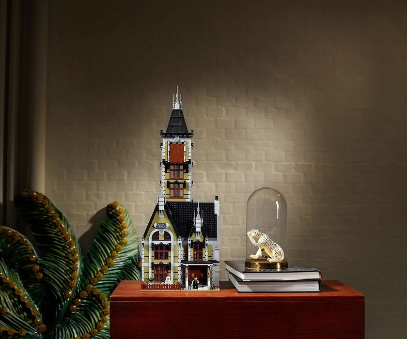 LEGO 10273 Creator Expert 10273 - Къщата на духовете