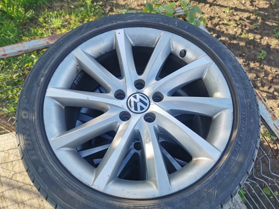 4 jante  18 Vw, cauciucuri DUNLAP 235/45 R18