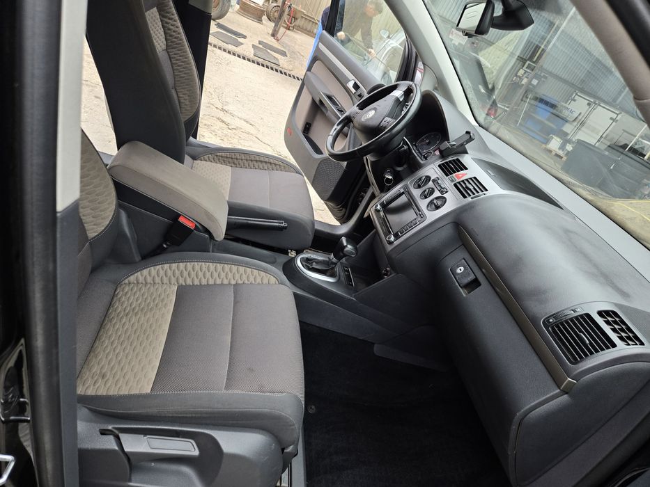 Wv touran cross 2.0d