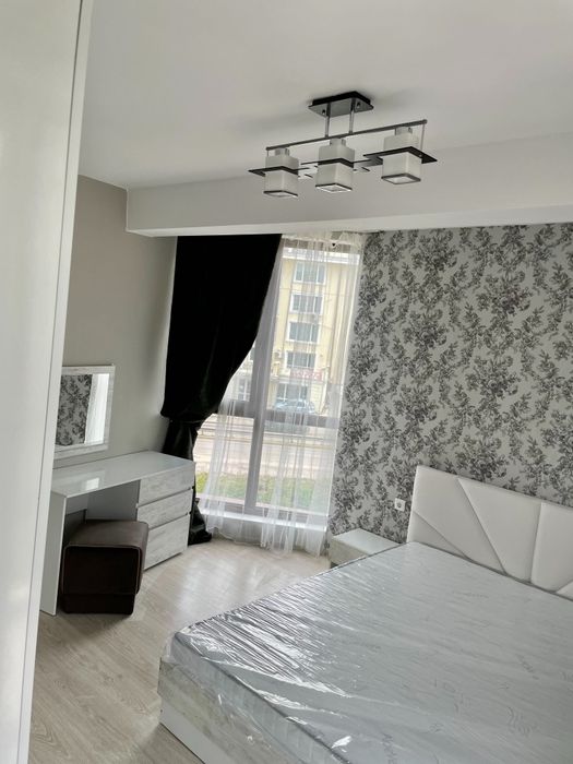 Дава се под наем Тристаен апартамент в София, Люлин 3 - 86 кв.м за 488.58 € - Снимка #4