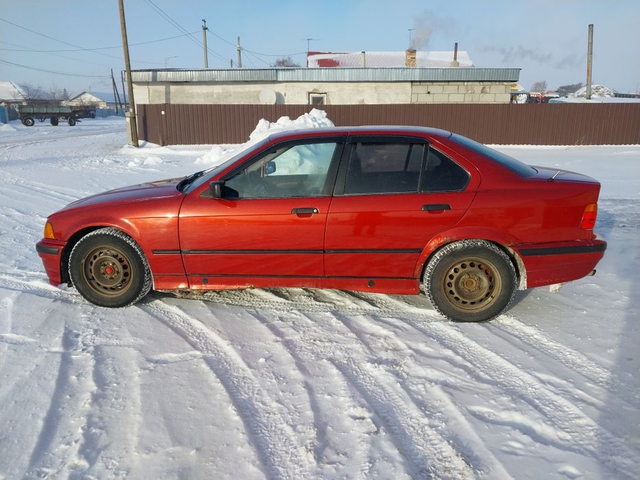 Продам бмв е36 1992