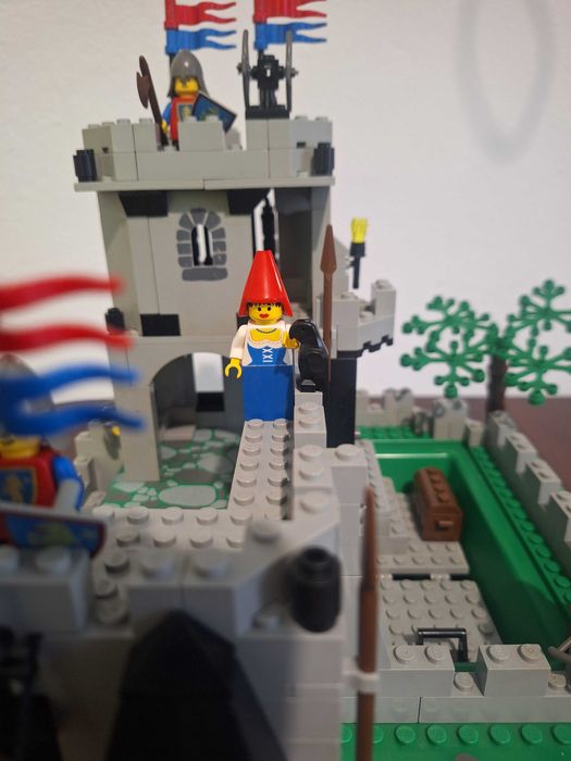 Lego 6081: King's Mountain Fortress