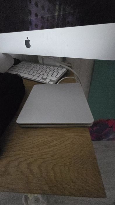 Apple iMac компютър