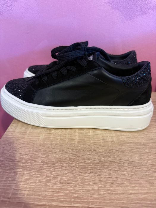 Обувки елегантни