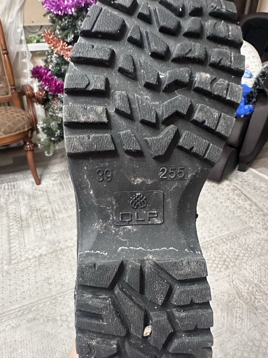 Зимние берцы 39 размер