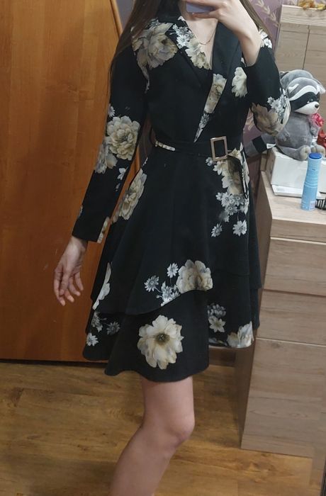 Продам женское платье