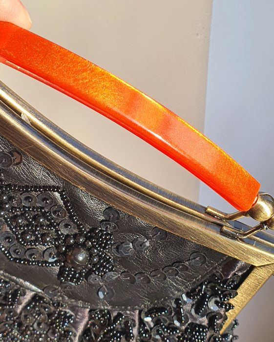 Сумочки вечерние