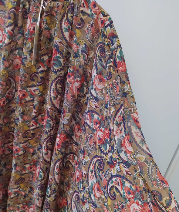 Tunica S/M Nou cu eticheta