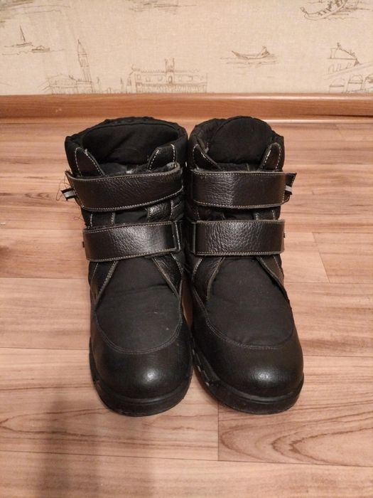 Зимние ботинки кожаные