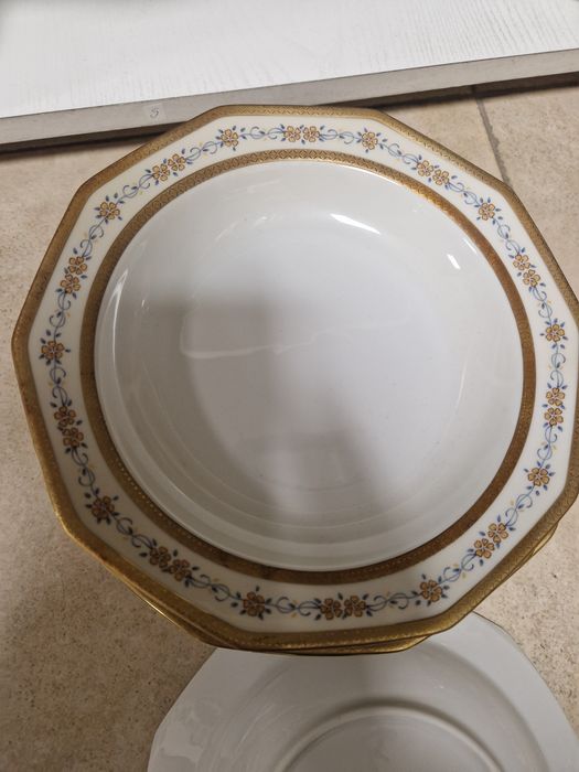 Разпродажба сувенири