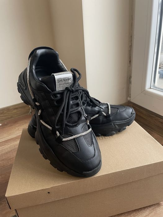 Сникърси Steve Madden