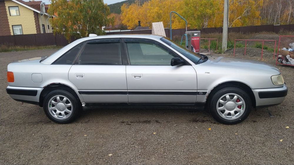 Ауди 100 объем 2.6