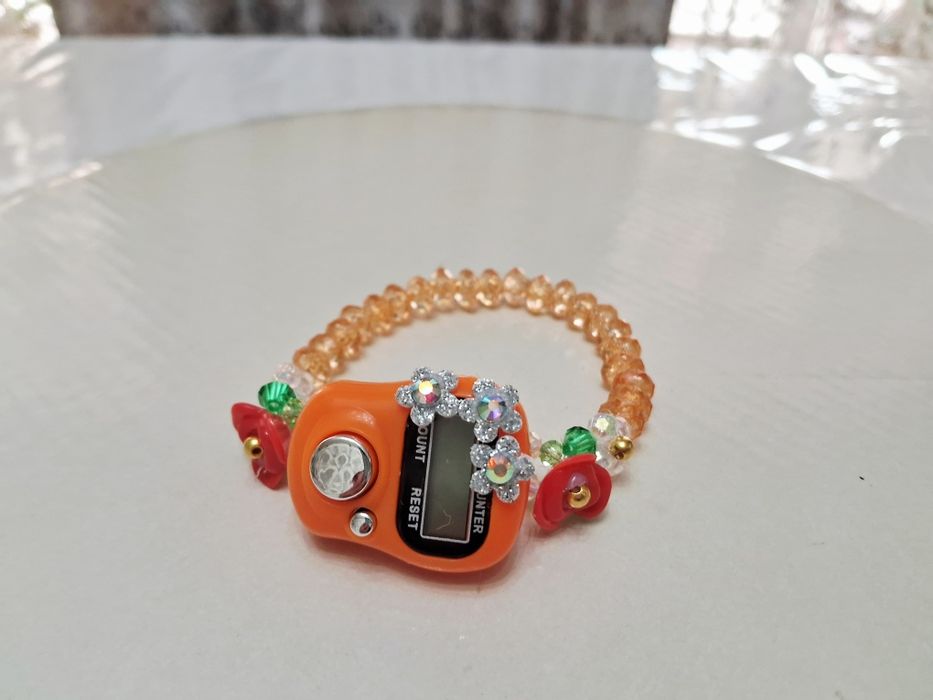 Қул мехнати билан ясалган электрон тасбехлар сотилади