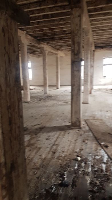 Продава се Промишлена сграда в Кюстендил, Център - 650 кв.м за 165 €/кв.м - Снимка #6