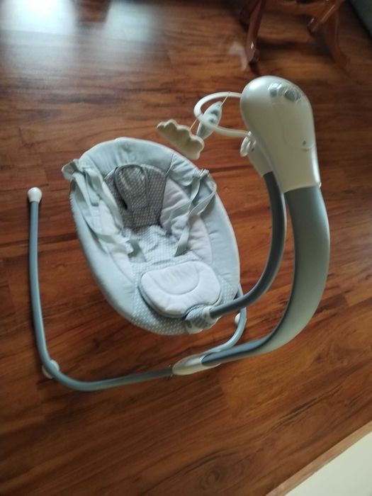 Бебешка люлка с едно рамо