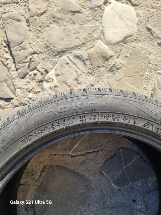 Anvelopa Nokian 235 45 18